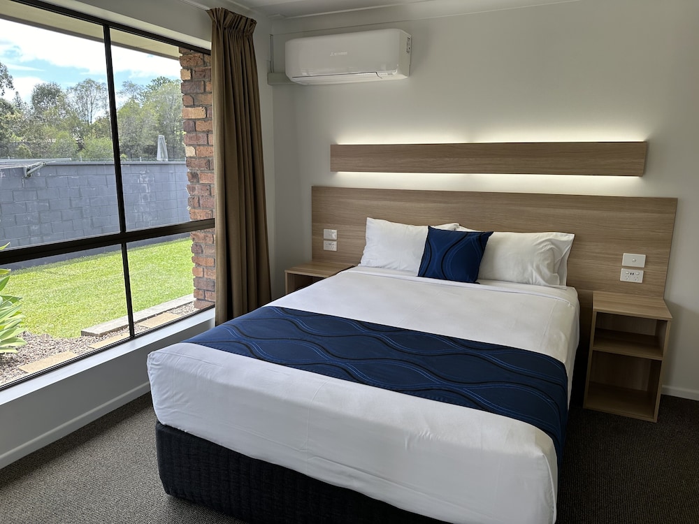 Family Room, 2 Bedrooms, Non Smoking, Jetted Tub (Executive Family Suite) photo 2