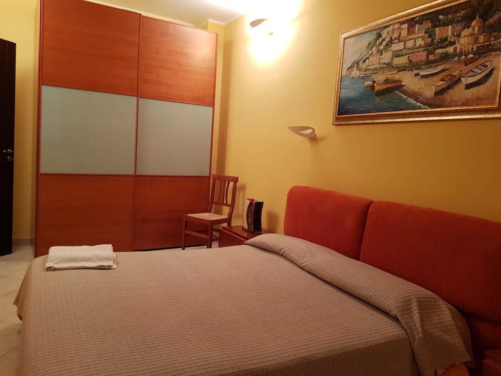 Double Room, Shared Bathroom photo 2