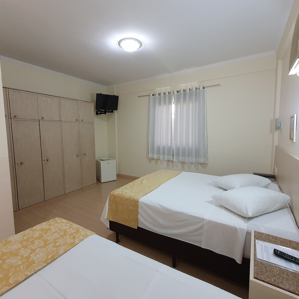 Deluxe Quadruple Room, 1 Bedroom photo 3