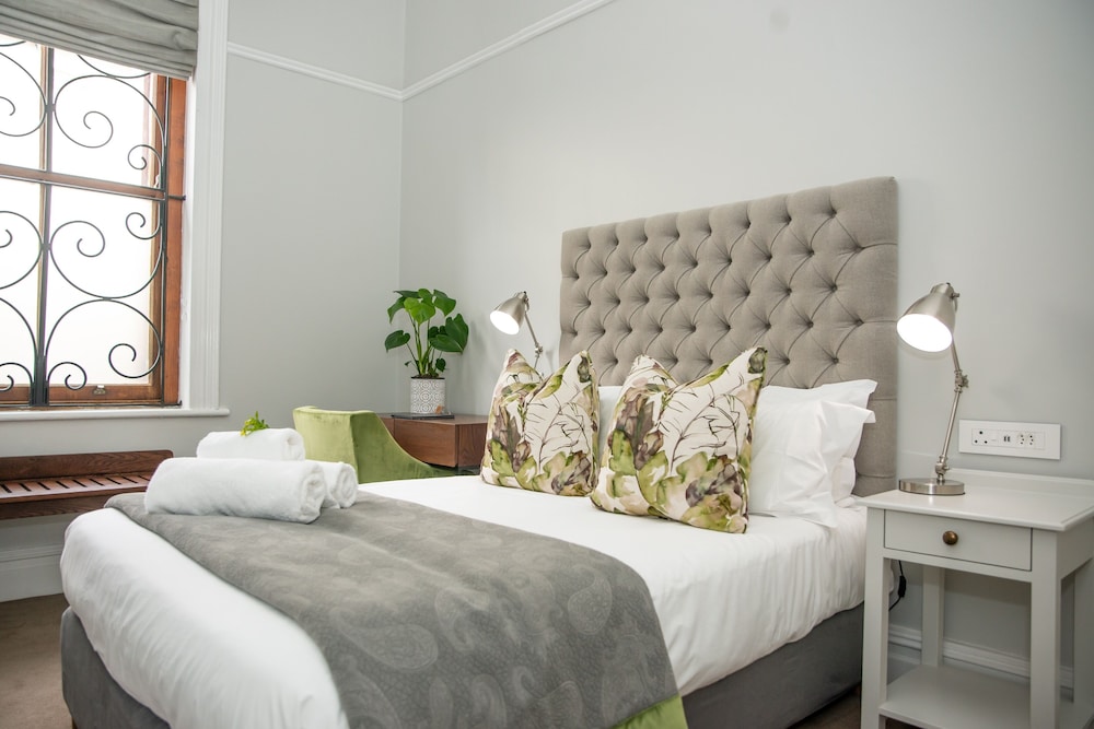 Basic Single Room, 1 Twin Bed photo 2