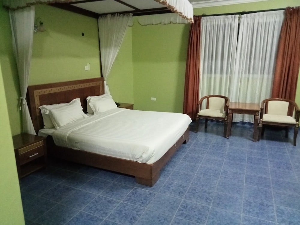 Standard Double Room photo 3