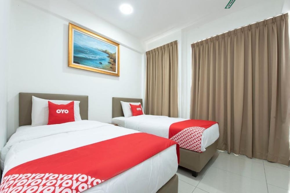 Deluxe Twin Room photo 3