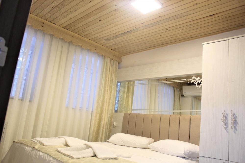 Economy Double Room photo 1