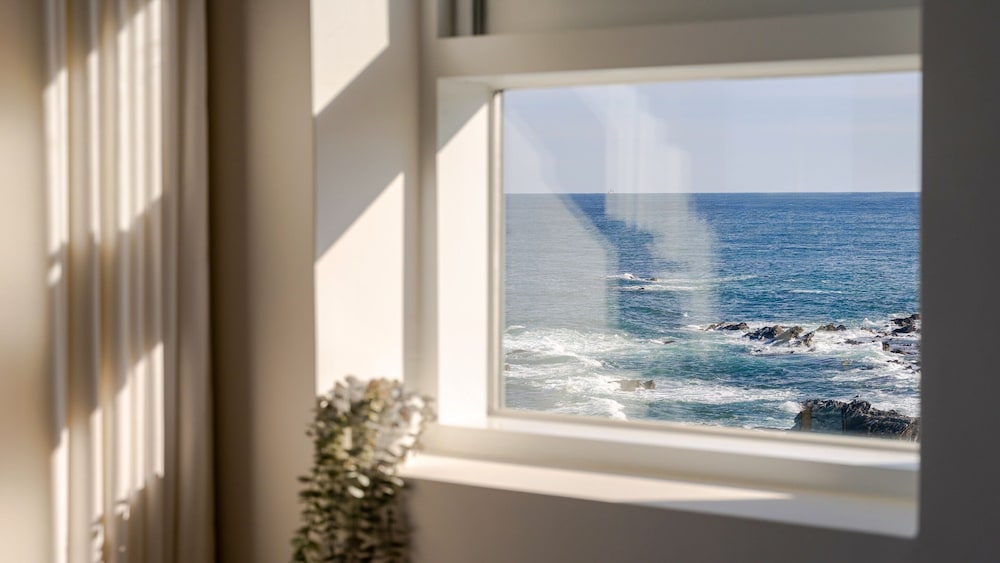 Basic Room, 1 Bedroom (Room 404 (Oceanview/Spa)) photo 2