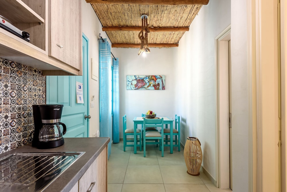 Apartment, 2 Bedrooms, Balcony, Sea View photo 3