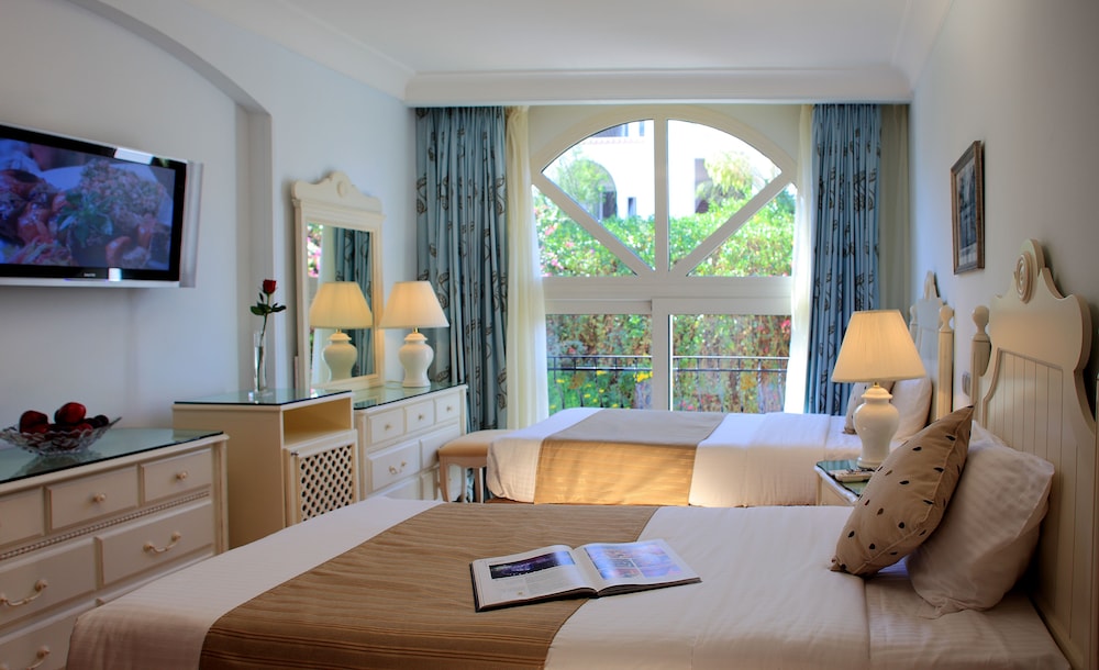 Superior Room, Multiple Beds, Sea View (Giza Villa)