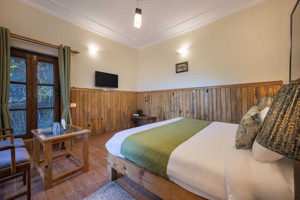 Deluxe Room, Mountain View photo 3