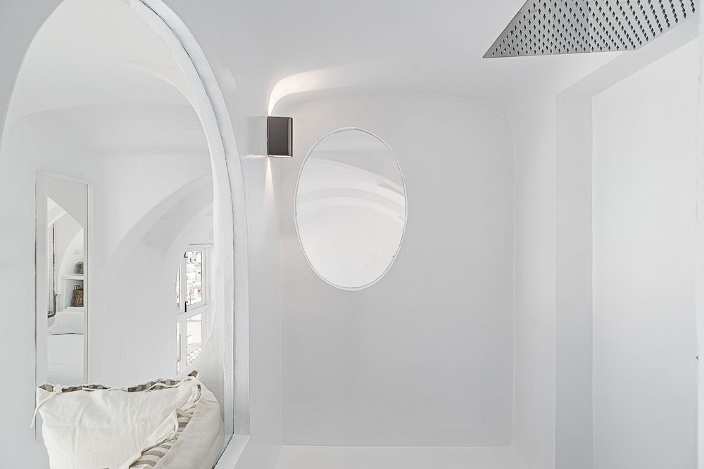 Deluxe Suite (10)