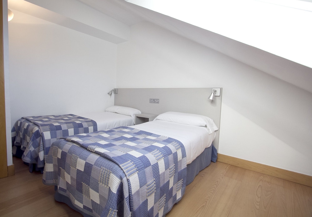 Apartment (5A) - Photo 3