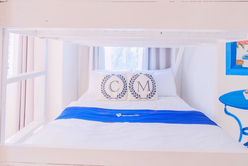 Premier Quadruple Room - Photo 5