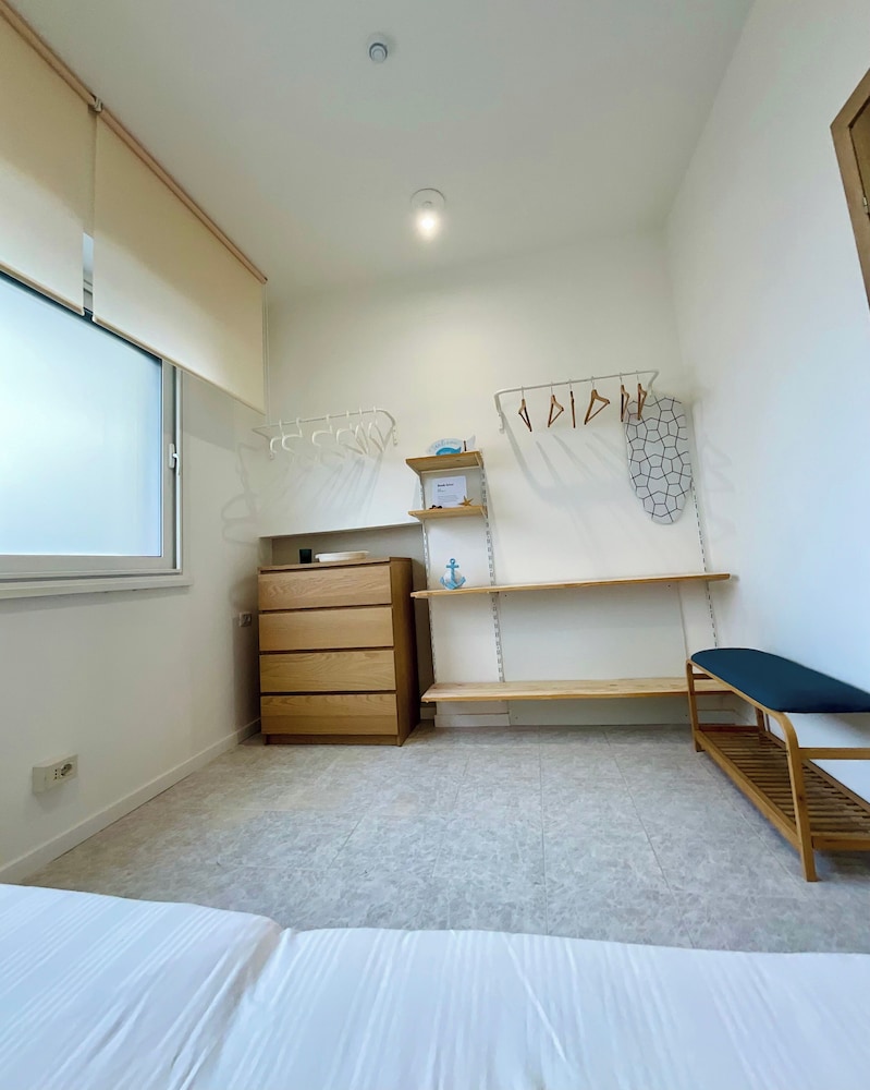 Comfort Apartment, Patio, Beach View