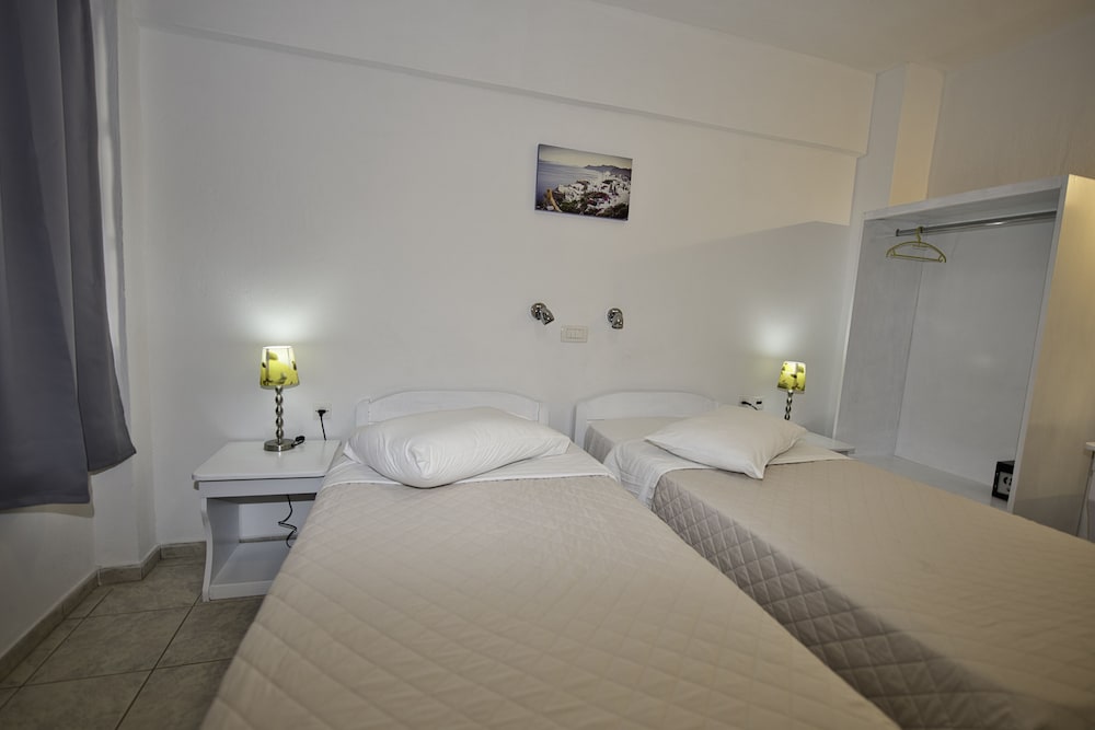 Standard Room - Photo 7