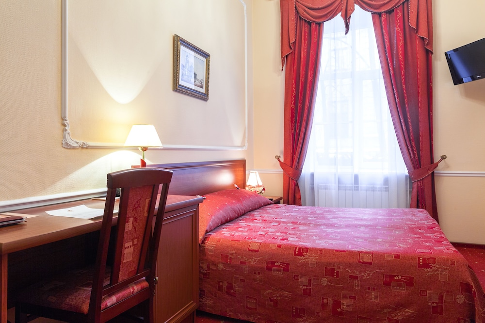 Standard Double or Twin Room photo 3