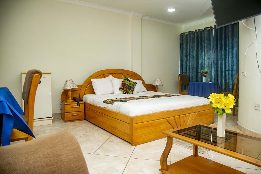 Deluxe Studio, 1 Bedroom photo 2