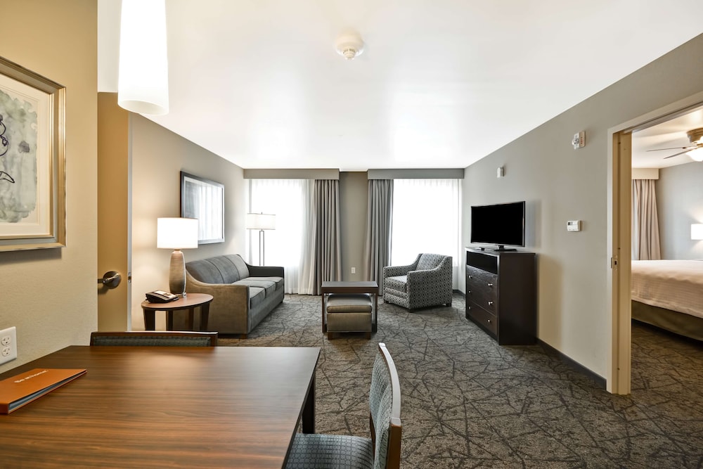 Suite, 2 Queen Beds, Accessible, Bathtub photo 2