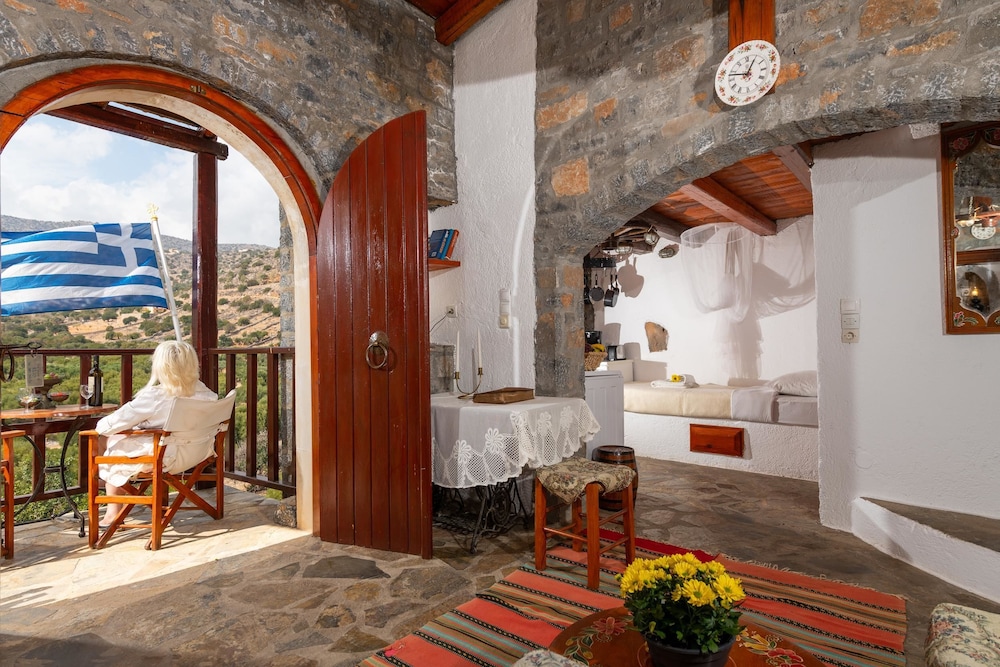 House, 1 Bedroom, Private Pool (Erato) - Photo 34