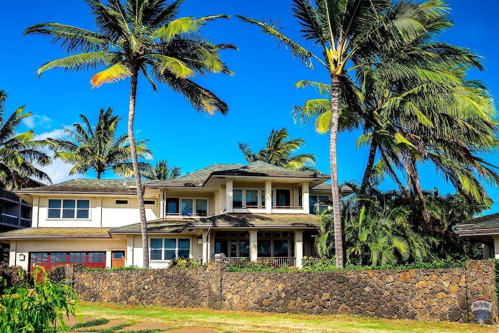 House, Multiple Beds, Partial Ocean View (Makalae) photo 1