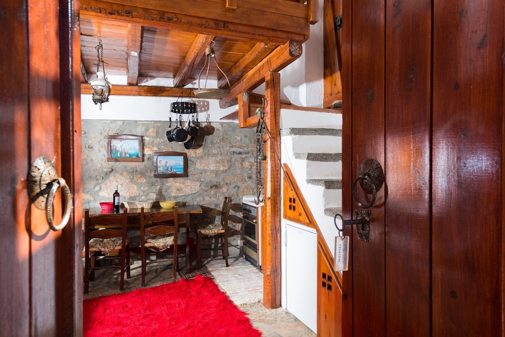 House, Sea View (Leonidas) - Photo 11