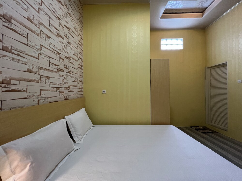Standard Double Room - Photo 4