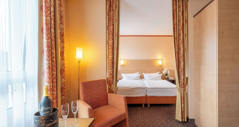 Junior Suite, 1 Double Bed - Photo 3