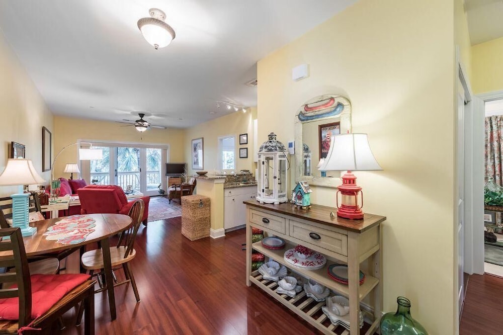 Condo, Multiple Beds (Daisy- 338 Palmetto Walk)