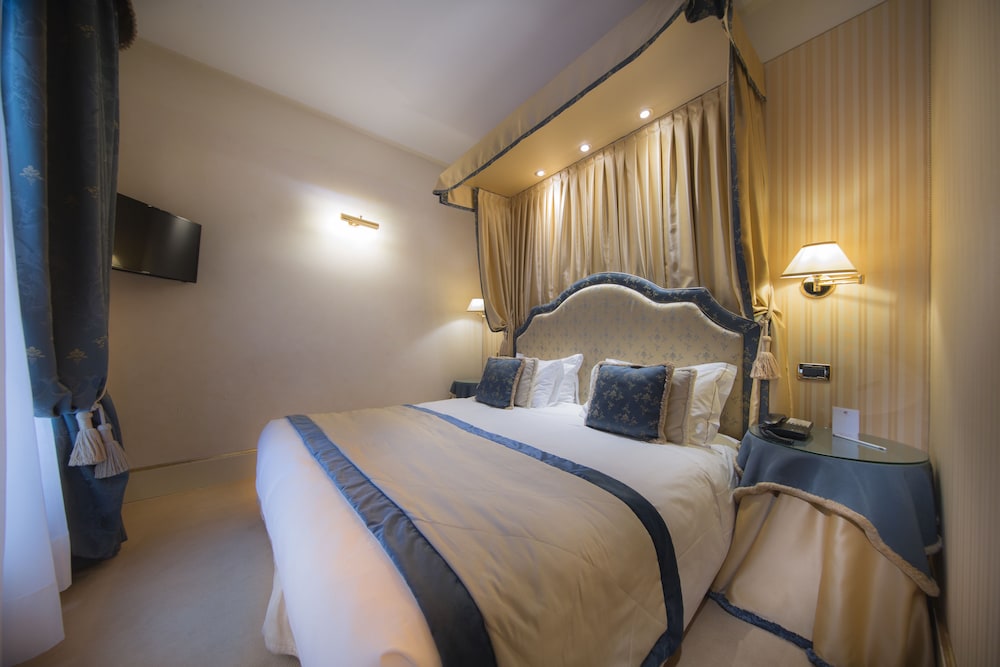 Junior Suite (Triple)