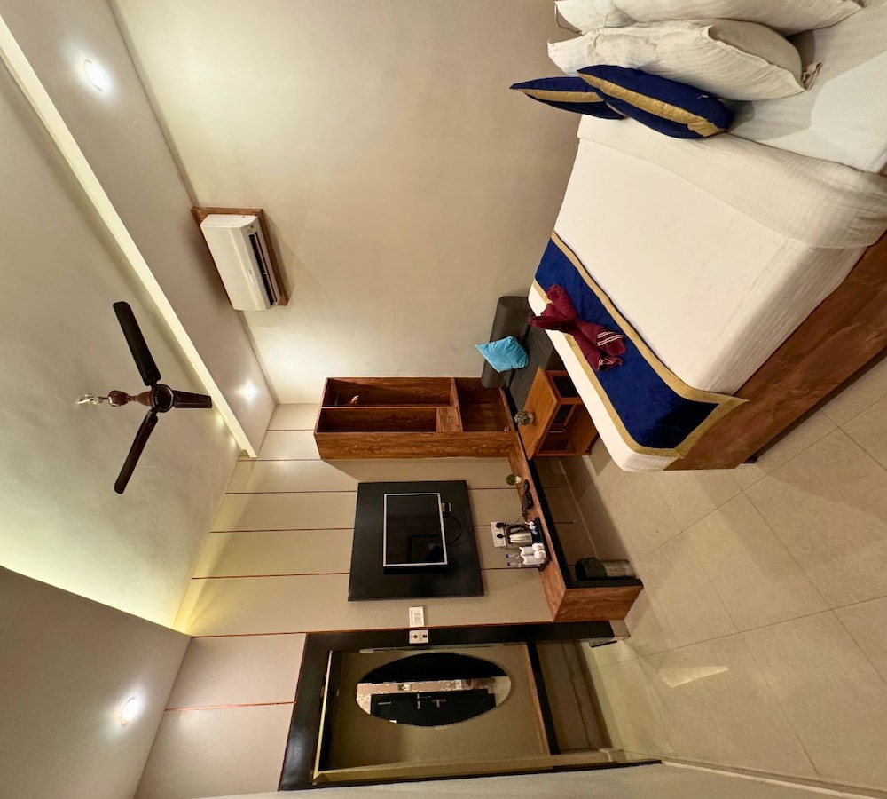 Premium Room - Photo 4