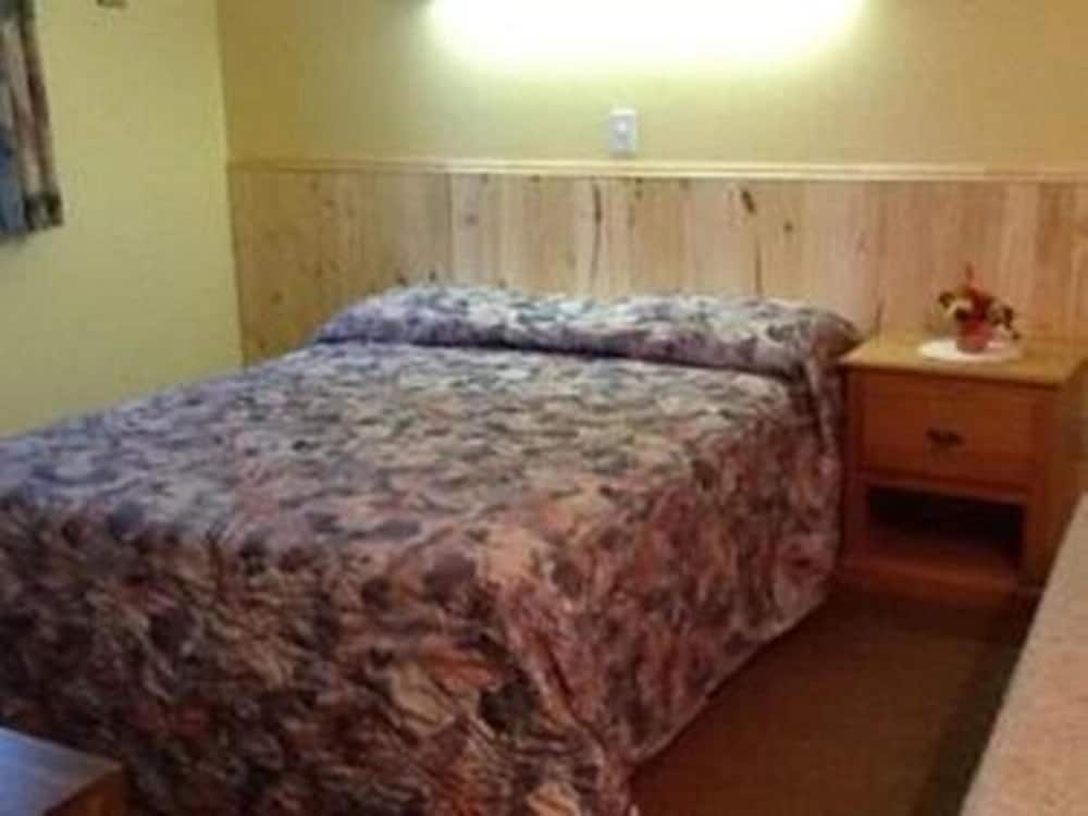 Economy Room, 1 Double Bed