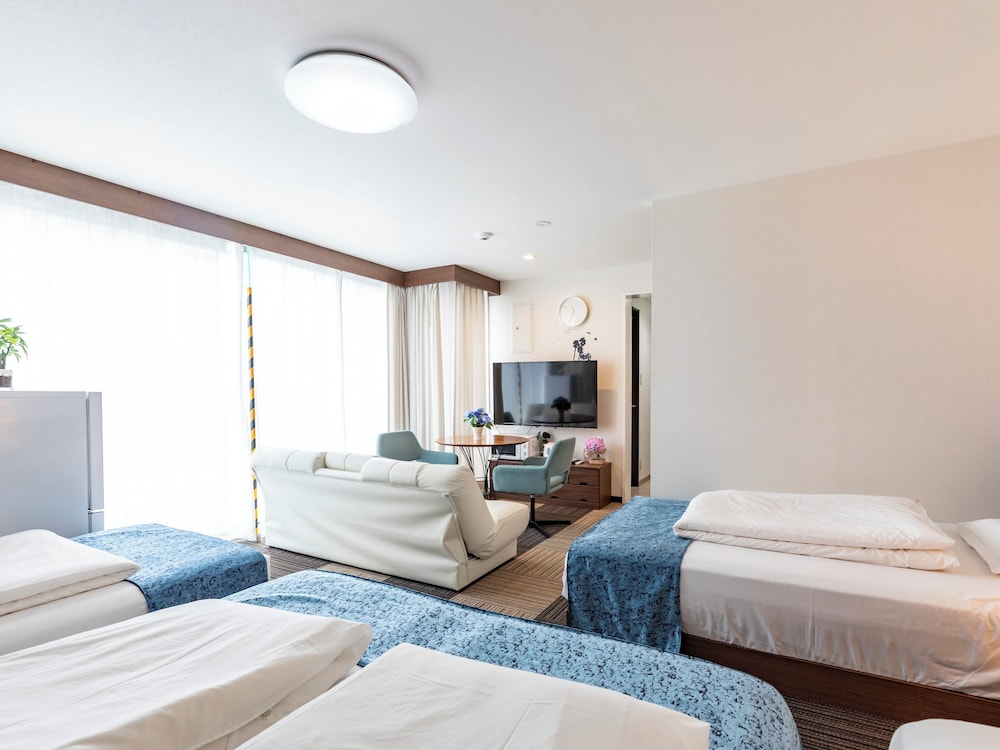 [Non Smoking] River View Room (Up to 6 People)