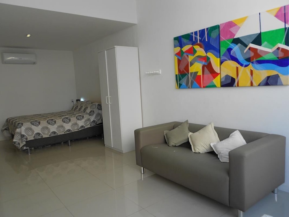 Apartment (1 Bedroom)