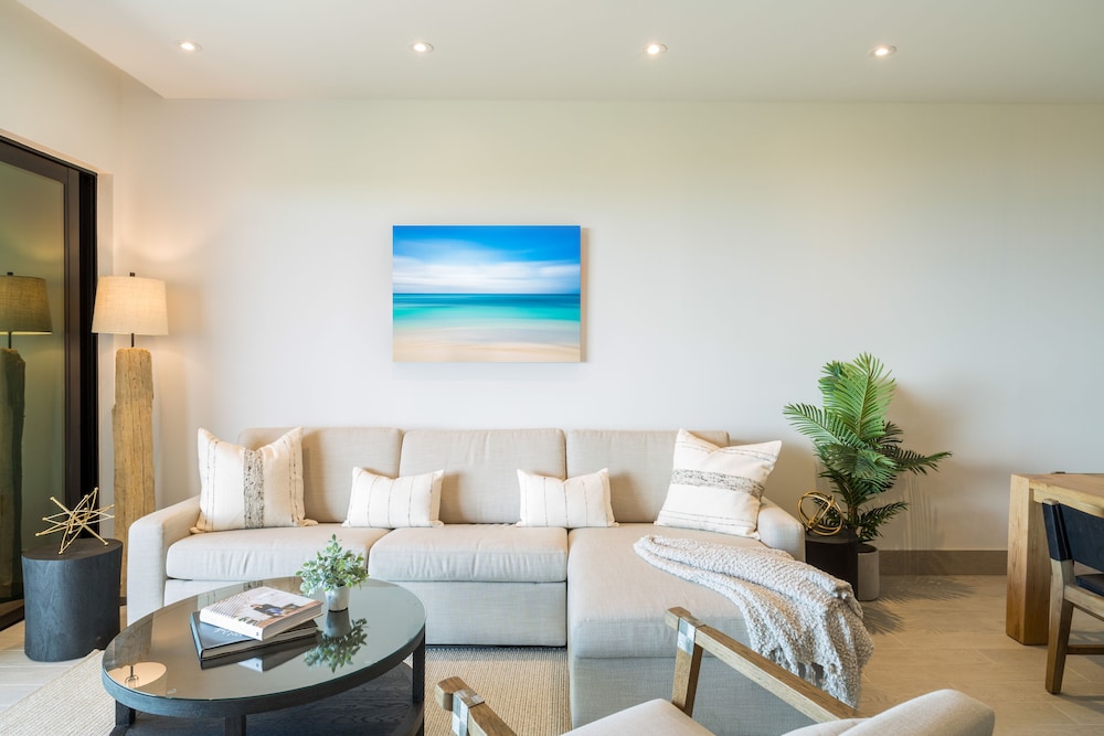 Deluxe Suite, 2 Bedrooms, Ocean View, Poolside - Photo 11