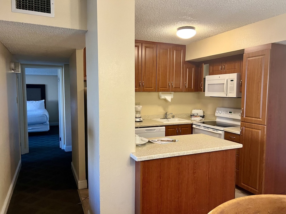 Deluxe Suite, 2 Bedrooms, Non Smoking, 2 Bathrooms