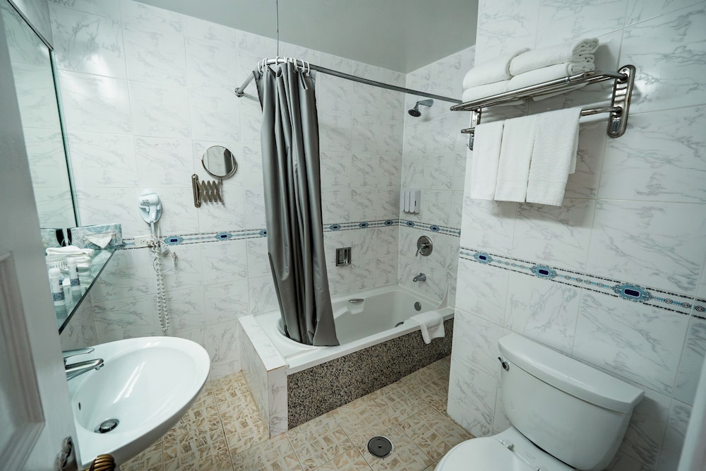 Junior Suite, City View - Photo 9