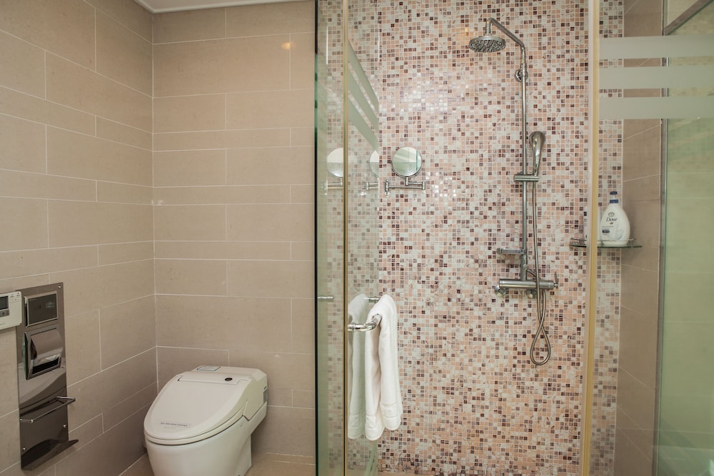 Executive Suite, 3 Bedrooms photo 2