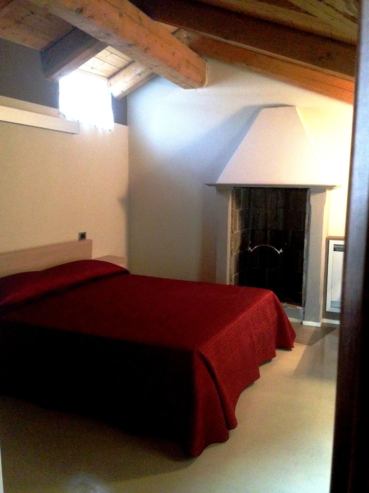 Executive Apartment, 2 Bedrooms, Kitchenette photo 2