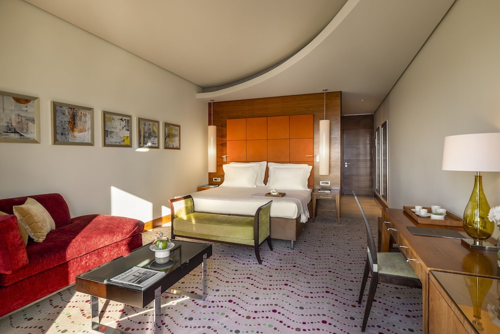 Deluxe Room, Balcony