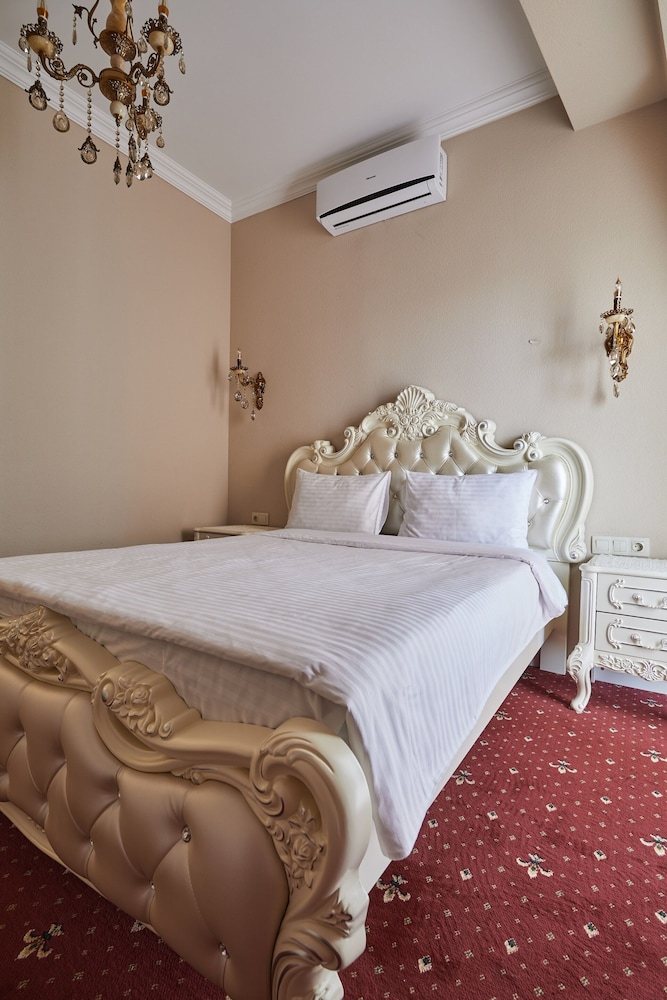 Luxury Room photo 2