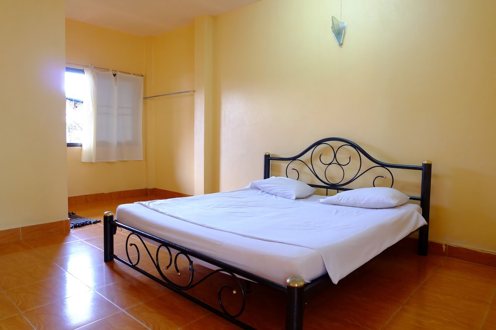 Standard Room with Fan photo 1