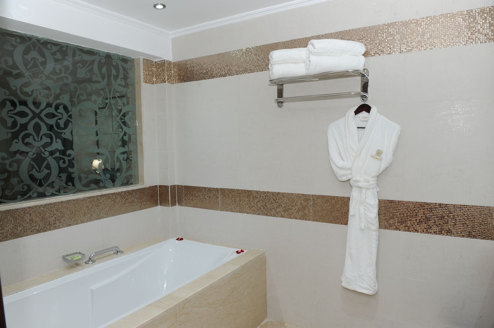 Presidential Duplex, 3 Bedrooms photo 3