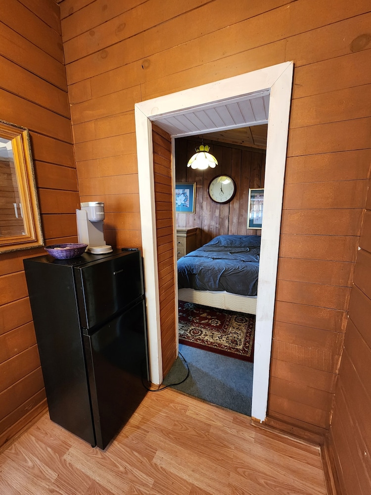Standard Cabin photo 2