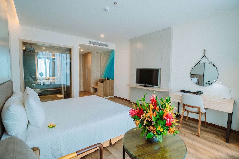 Deluxe Double Room photo 2