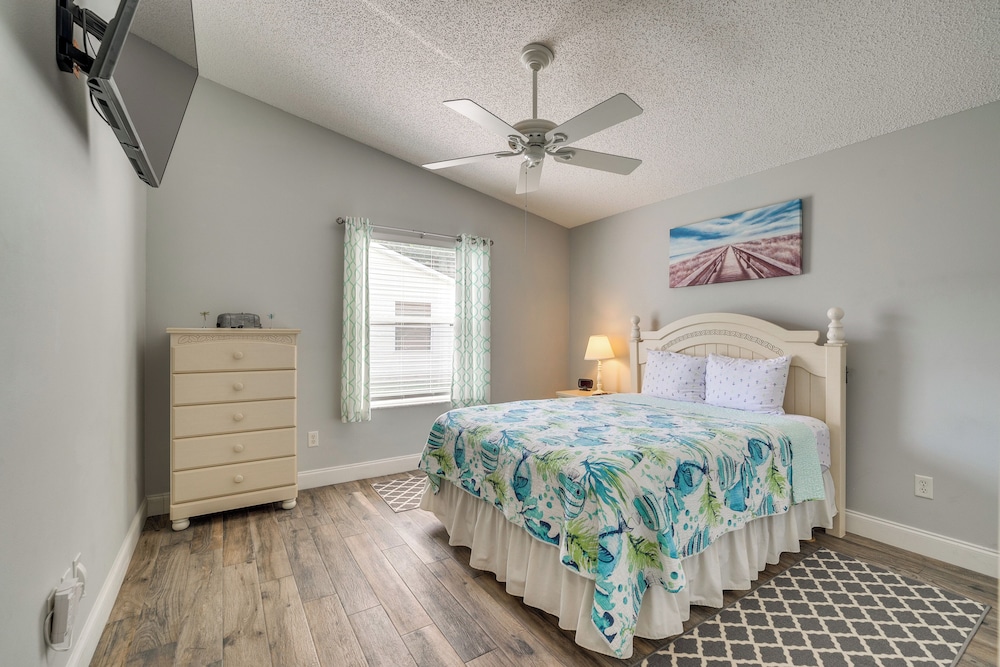 House (2 Bedrooms)