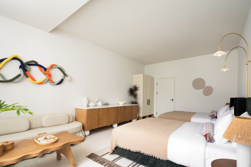 Superior Twin Room, Patio, Hill View
