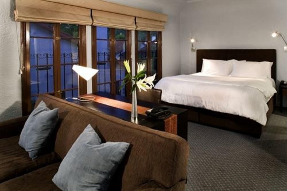 Deluxe Room, 1 King Bed, Kitchenette
