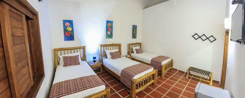 Economy Room