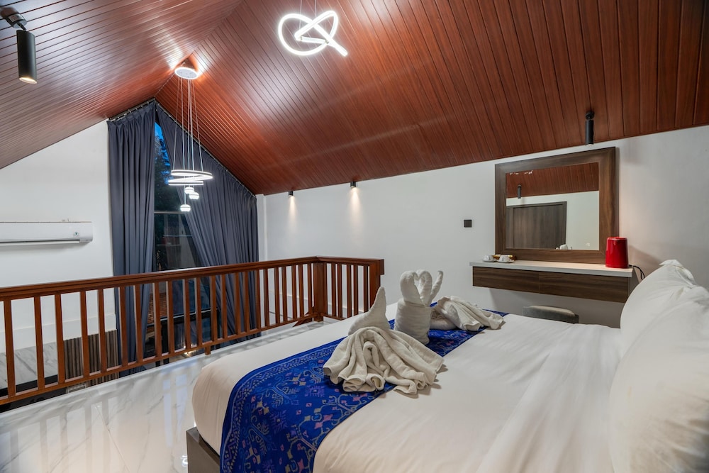 Luxury Villa - Photo 4