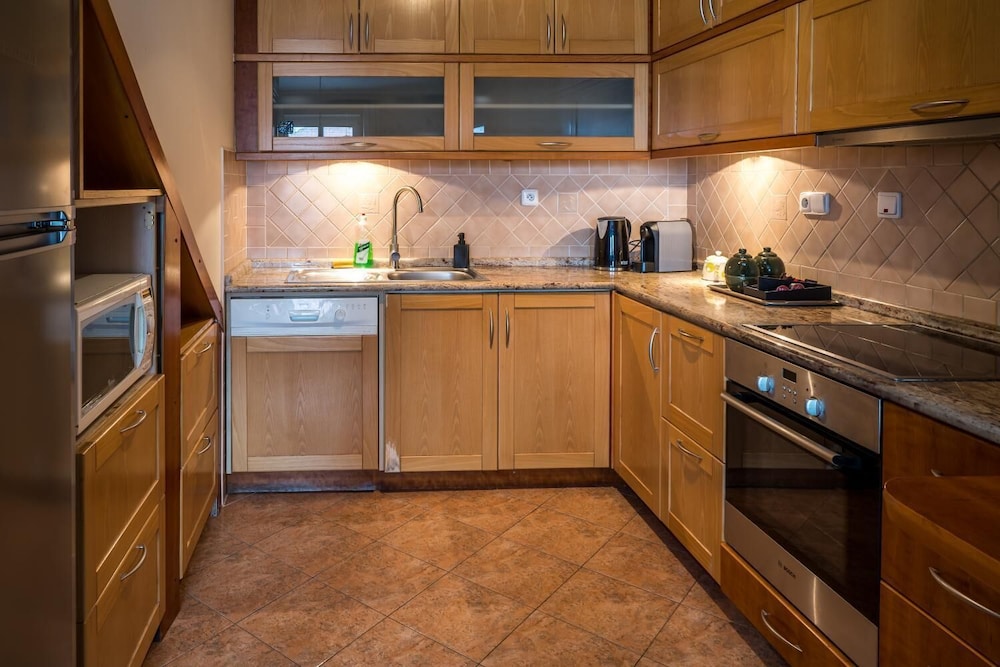 Premium Apartment