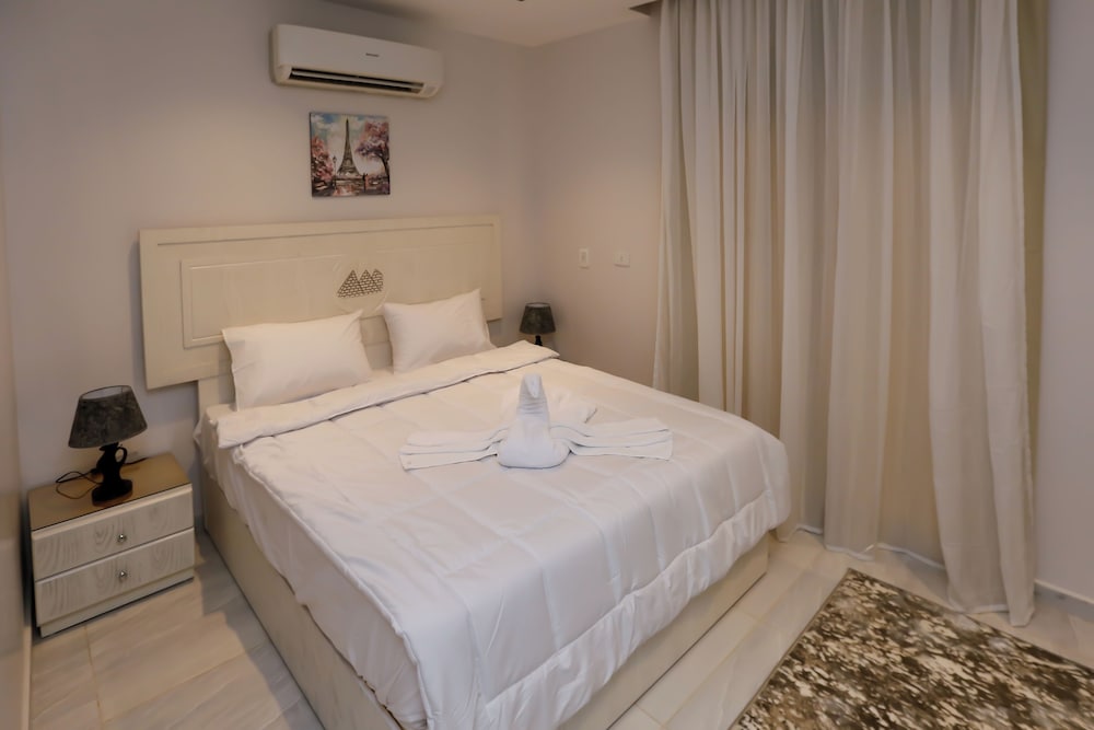 Deluxe Double Room, Balcony, Mountain View photo 3