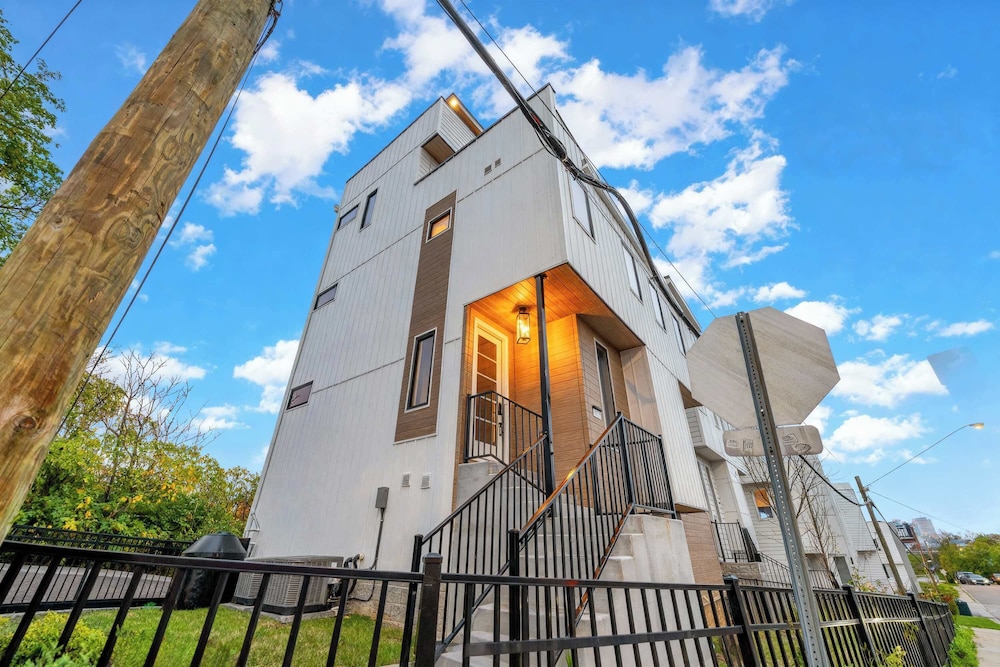 Elevator With Rooftop Hot Tub Pet-friendly Yard, Foto 61