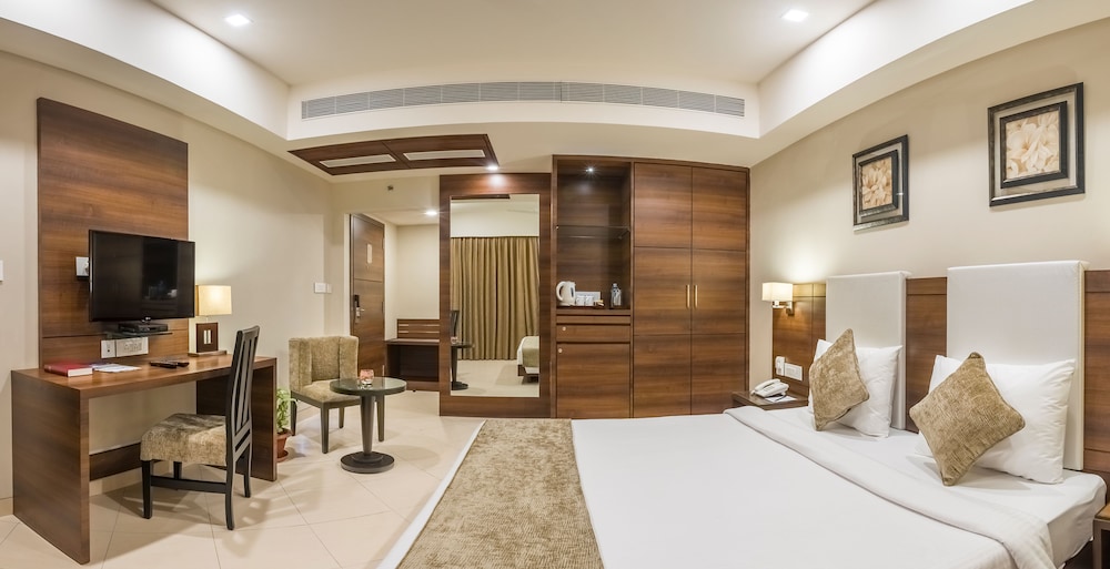 Deluxe Room - Photo 4